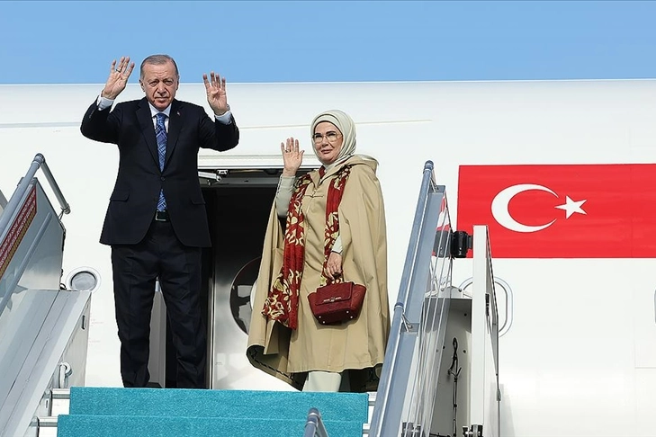 Cumhurbaşkanı Erdoğan'dan Arnavutluk'a resmi ziyaret! haberinin görseli