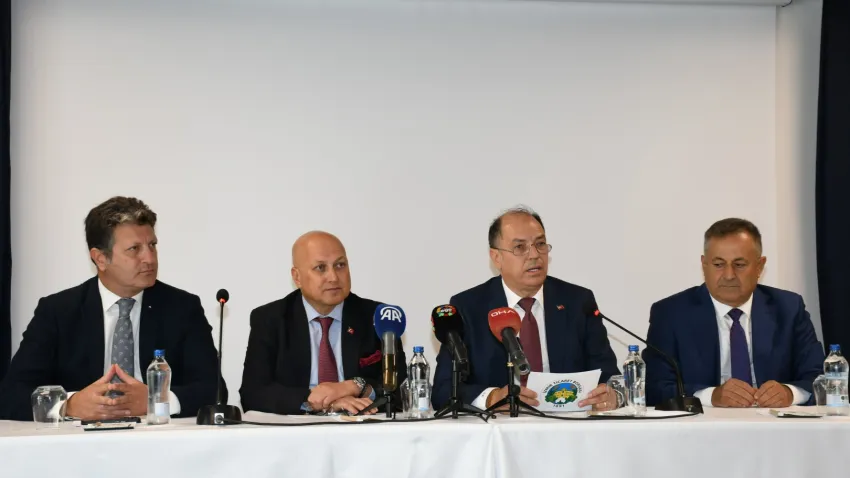 Ege Bölgesi’nden 189 bin ton mahlıç pamuk üretimi bekleniyor  