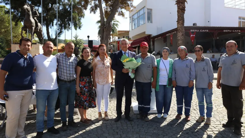 Güzelbahçe Belediyesi’nde çifte toplu sözleşme sevinci