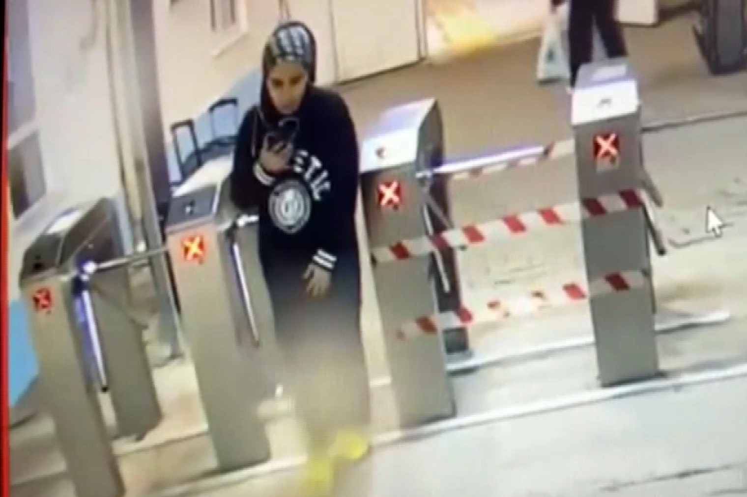 Kayıp Rojin Kabaiş'in yurttan çıkış görüntüleri ortaya çıktı haberinin görseli