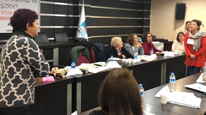 Narlıdere’de kadınlar için insan hakları eğitimi