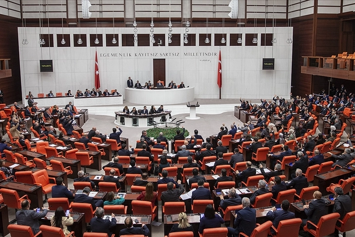 Öğretmenlik Mesleği Kanunu Teklifi TBMM'den geçerek yasalaştı haberinin görseli