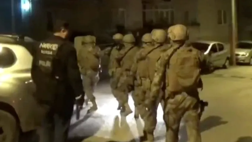 Suça geçit yok: Çember-23 operasyonlarında 4 bin 139 kişi yakalandı haberinin görseli
