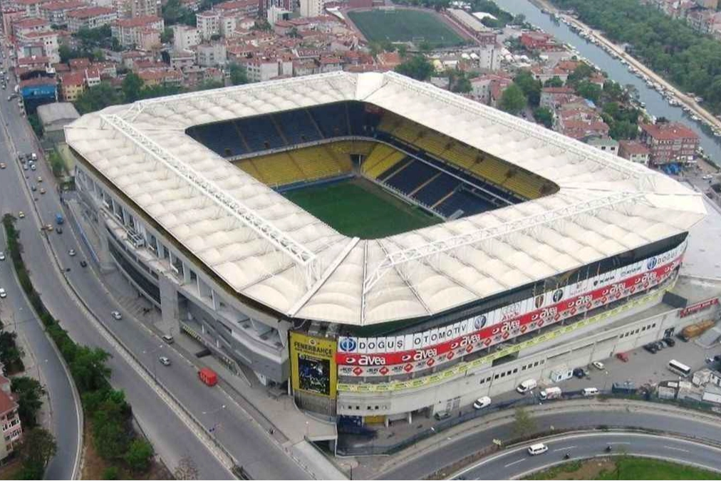 Fenerbahçe'nin stat ismi değişiyor mu? Rekor paraya yeni isim…