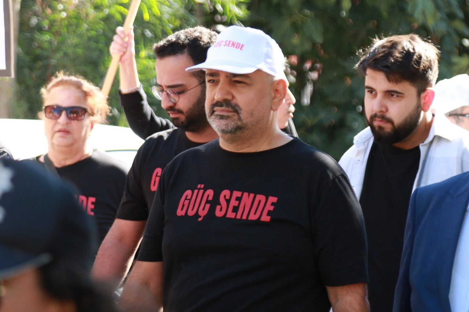 Aslanoğlu: Yol arkadaşları olarak yanlarındayız