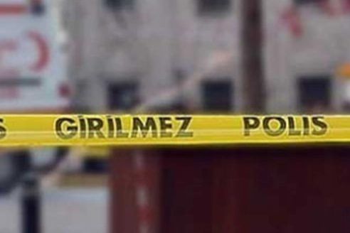 Mezarlıkta feci cinayet: Kabir ziyaretine gelen 3 kadın öldürüldü haberinin görseli