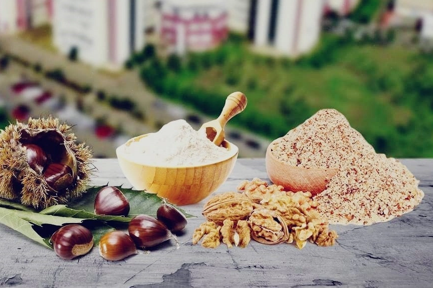Uzmanlar, çocuklar için kestane ve ceviz ununu birleştirip mama yapıyor haberinin görseli