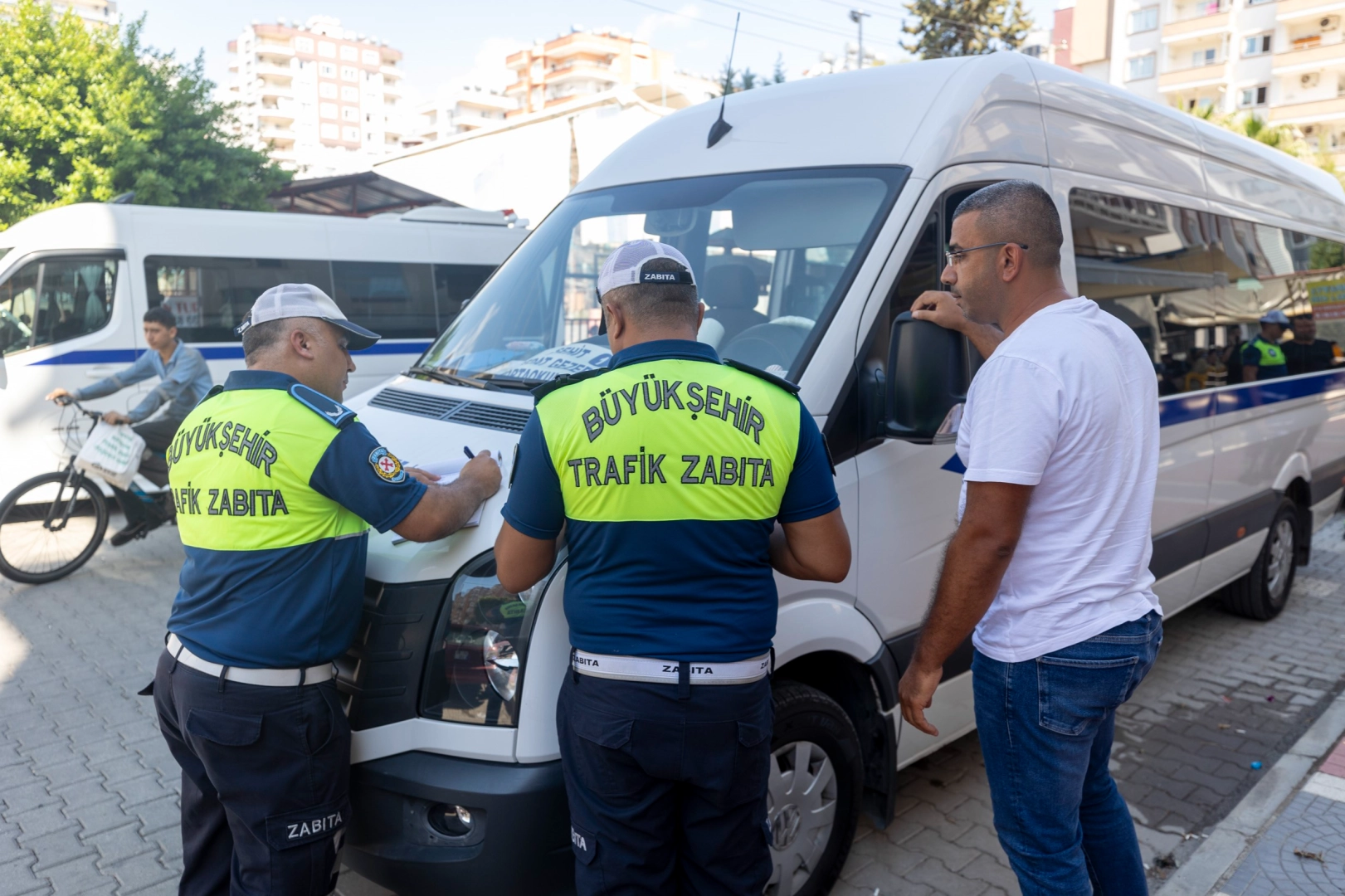 Mersin'de okul servisleri denetleniyor