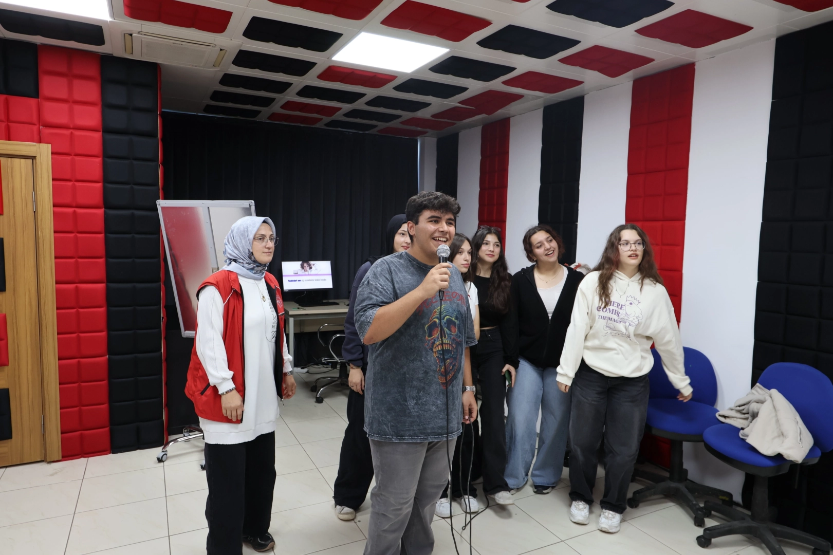 Düzce'de karaoke sınıfı açıldı