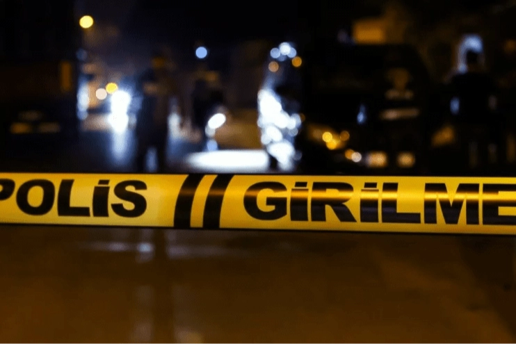 Psikolojik tedavi gören genç, annesini ve anneannesini öldürdü, babasını ağır yaraladı haberinin görseli