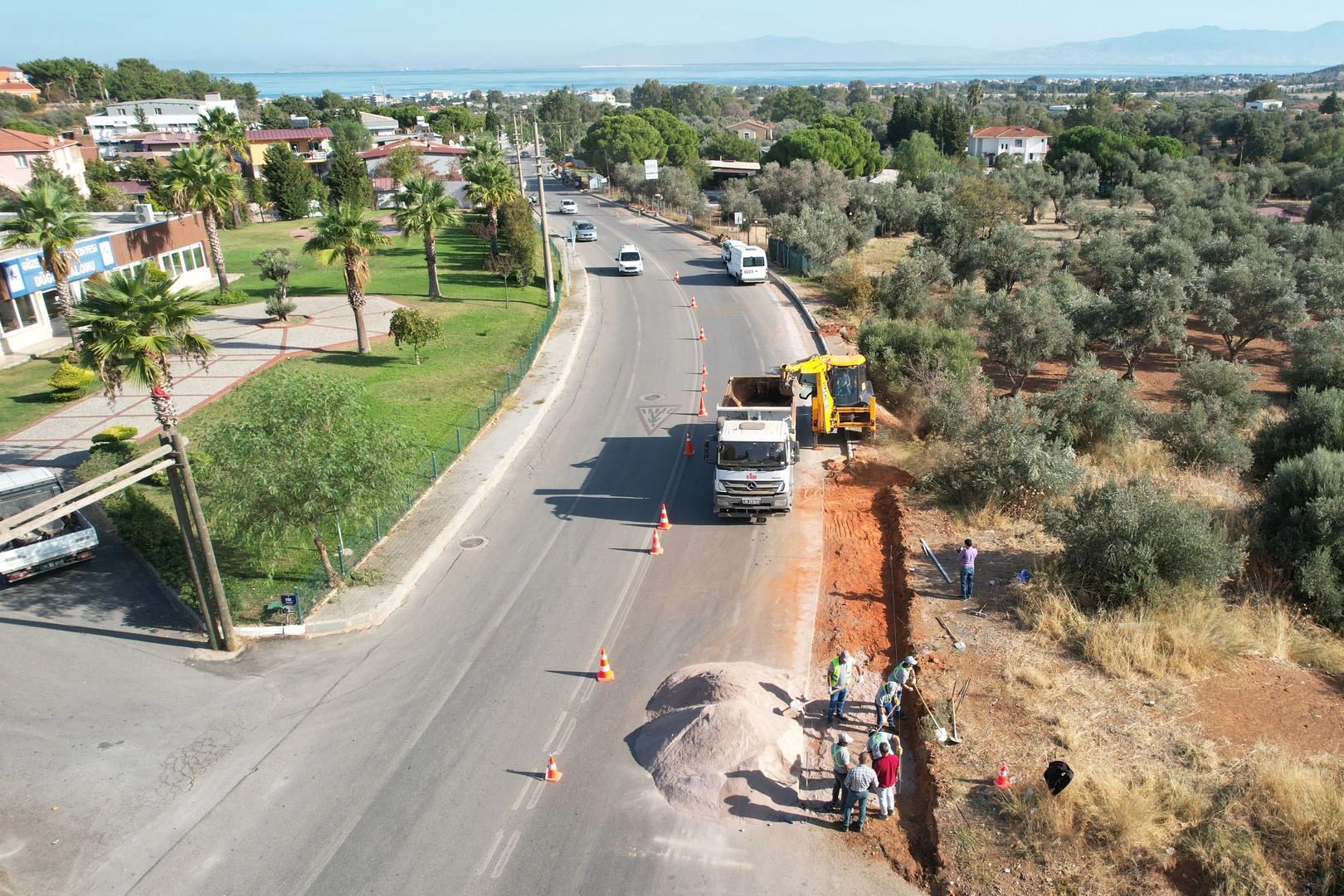 Güzelbahçe Belediyesi, İstikbal caddesini yeniliyor