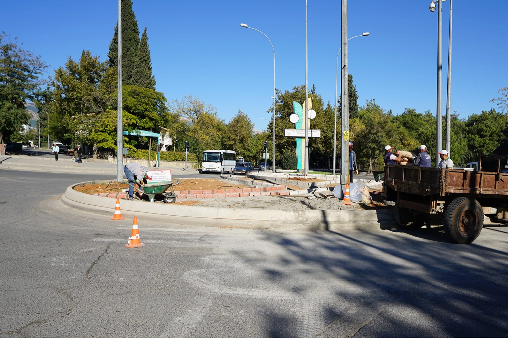 Kahramanmaraş'ta kavşaklar yenileniyor