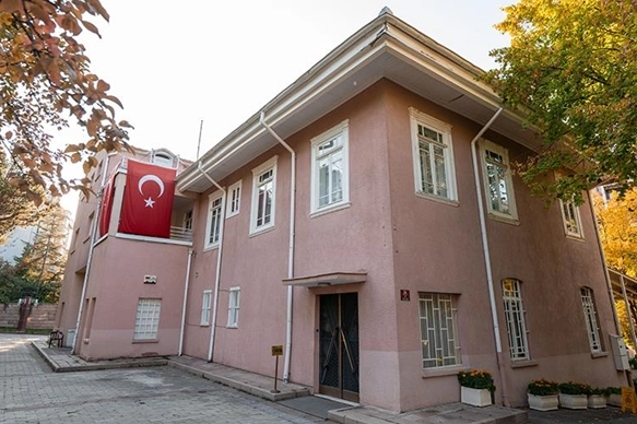 2. Cumhurbaşkanı İnönü'nün evi 