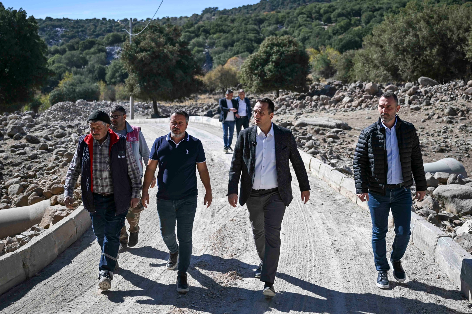 Bornova'da yol sorunları çözüldü