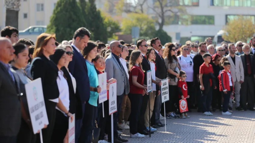 Cumhuriyet Bayramı coşkusu Aliağa'da başladı
