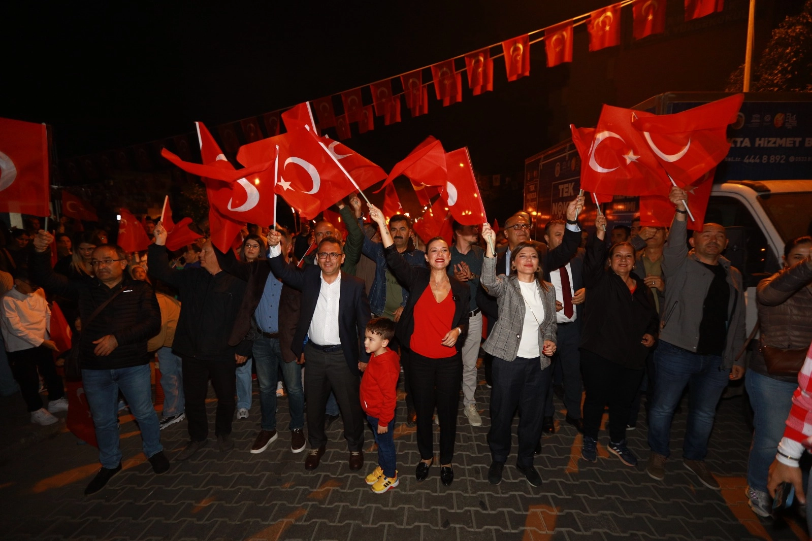 Efes Selçuk’ta cumhuriyet coşkusu haberinin görseli