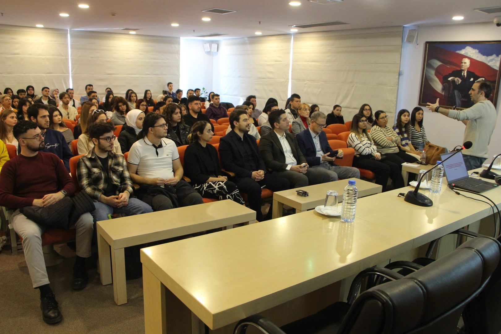 EGİAD Hayat Okulu, 15 yıldır gençlerin geleceğini şekillendiriyor