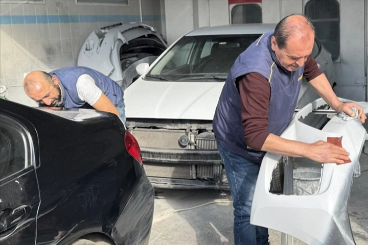 Oto tamircileri çırak bulamamaktan yakınıyor! haberinin görseli