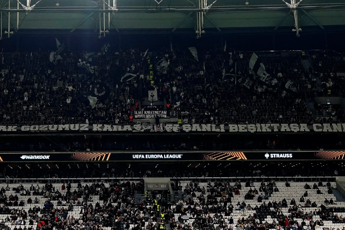 Beşiktaş Malmö maçında ilk yarıda gol yok!