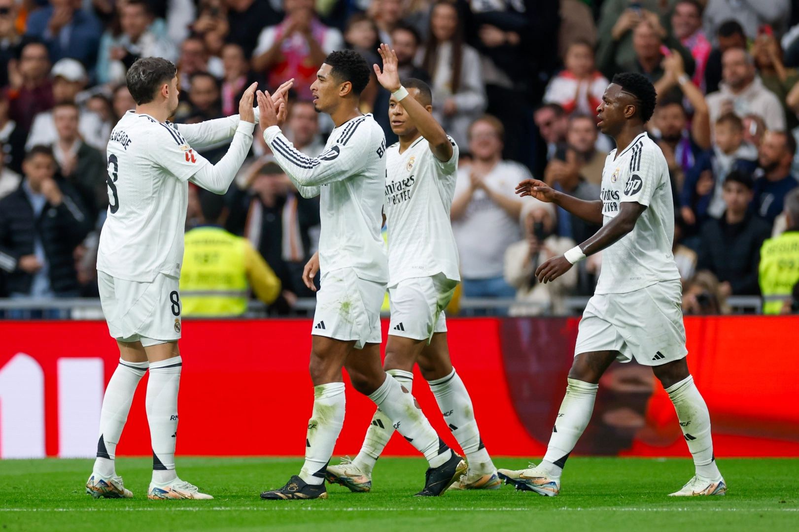 Vinicius hat-trick yaptı, Real Madrid 2 maç sonra kazandı