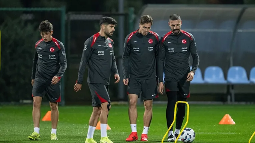 A Milli Futbol Takımı, Galler maçının hazırlıklarına başladı