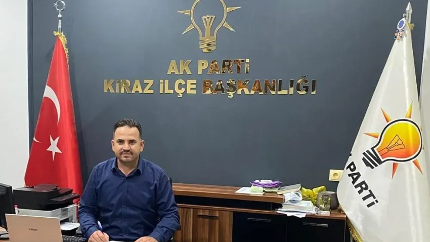 AK Parti Kiraz İlçe Başkanı Ömer Çomuk’tan, Atatürk büstüne saldırısına tepki