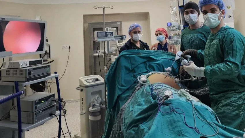 Bayburt’ta ilk kez kapalı yöntemle böbrek alma operasyonu gerçekleştirildi haberinin görseli