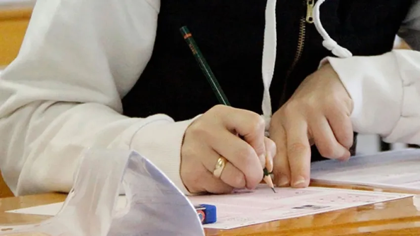 Eğitim-Sen: Mülakat mağdurlarına, bugün bir de KPSS mağdurları eklendi haberinin görseli