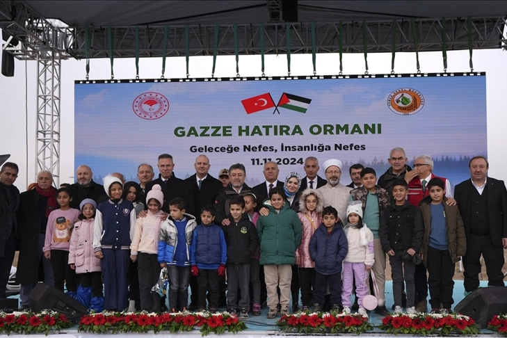 Gazze'ye destek için Ankara’da fidan dikildi haberinin görseli