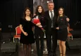 Güzelbahçe’de gençler Atatürk için şarkı ve türkü söyledi