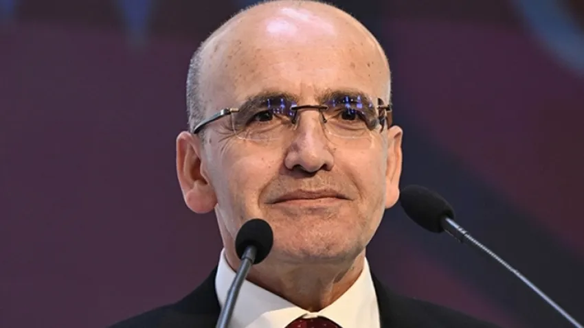 Hazine ve Maliye Bakanı Şimşek: Sanayi üretimindeki daralma geçici, ihracat ve istihdam artacak haberinin görseli