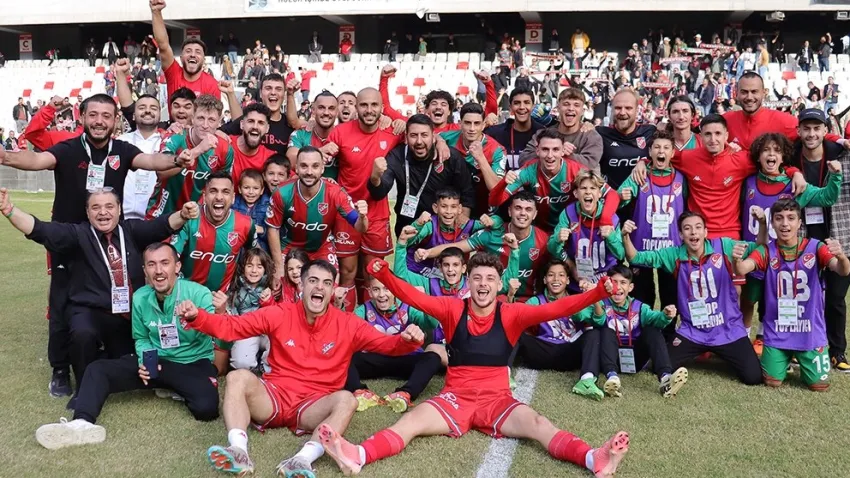 Karşıyaka'da keyifler yerinde