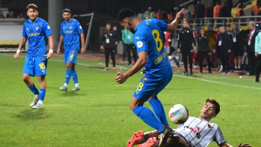 Sarı fırtınalar evinde galip