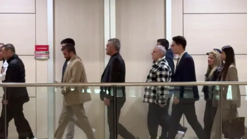 Mehmet Ali Erbil ve Serdar Ortaç adliyeye sevk edildi haberinin görseli