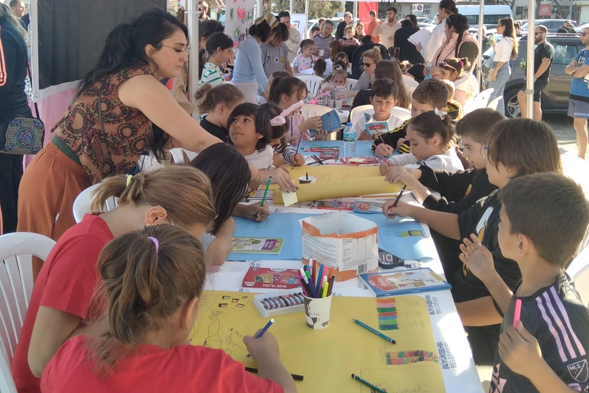 İzmir'e Yeni Nesil Çocuk Kütüphanesi