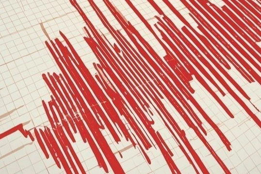 6,6 büyüklüğünde korkutan deprem haberinin görseli