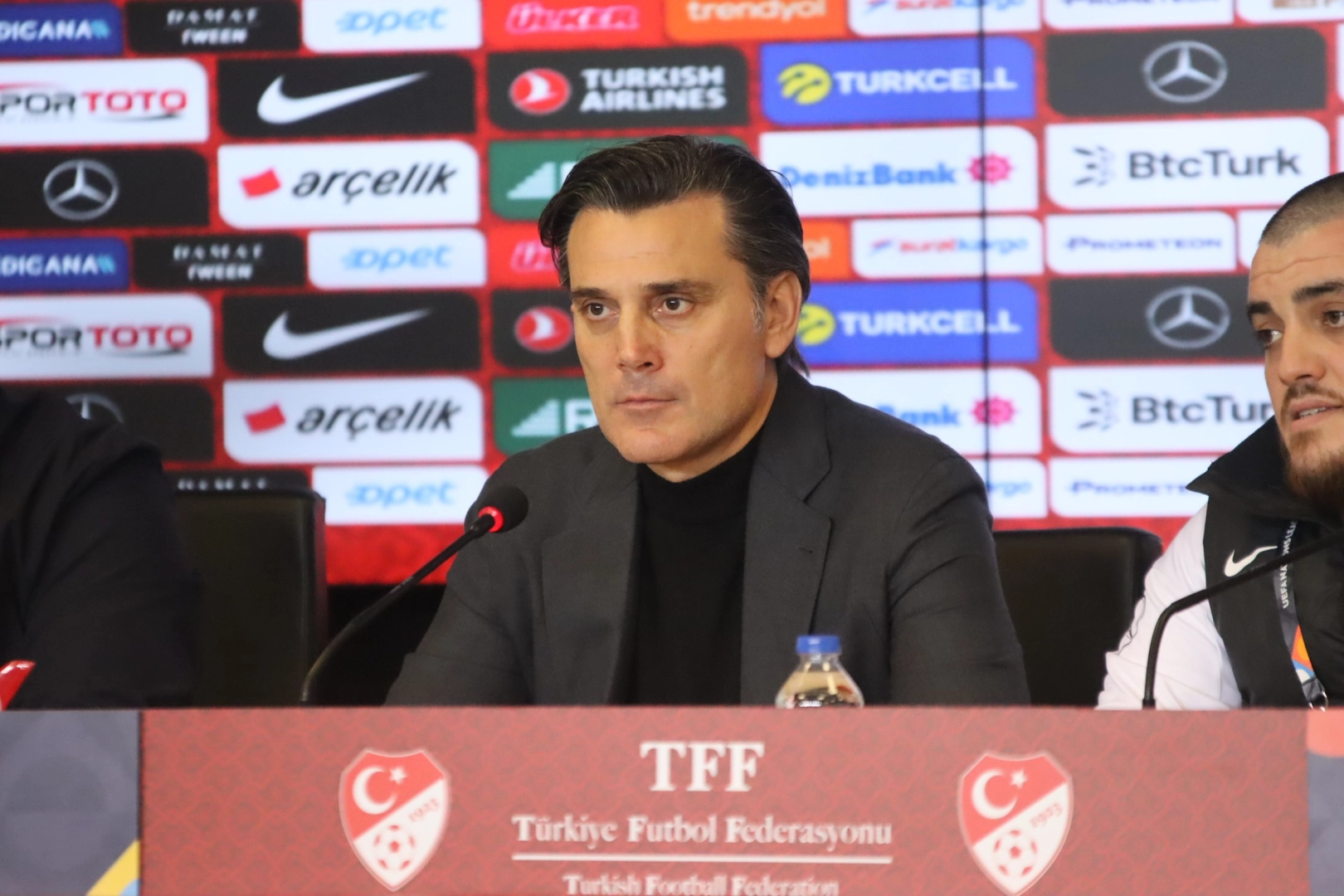 Montella Galler maçı sonrası konuştu: Negatifliğe yer vermiyoruz