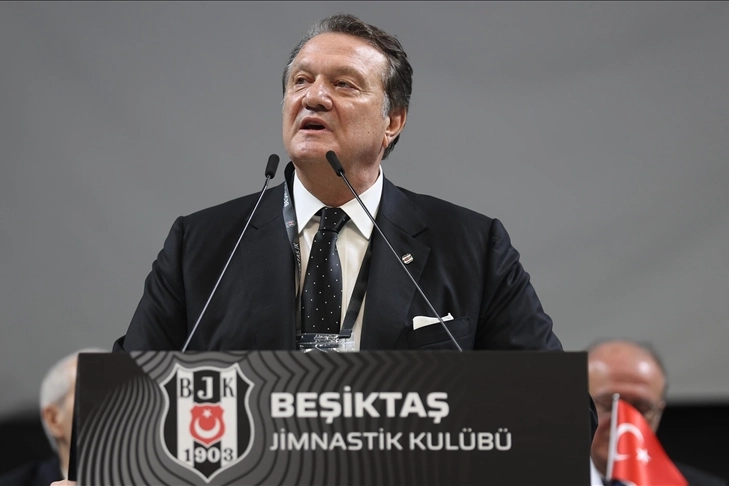 Beşiktaş Başkanı Hasan Arat istifa etti