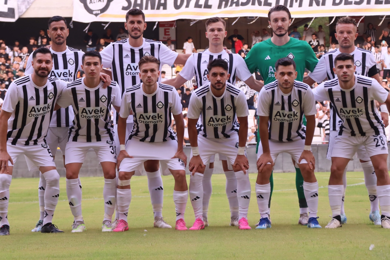 Altay, evinde İnegölspor'u ağırlıyor