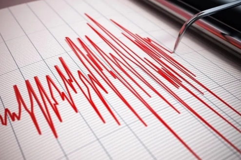 Antalya'da korkutan deprem!