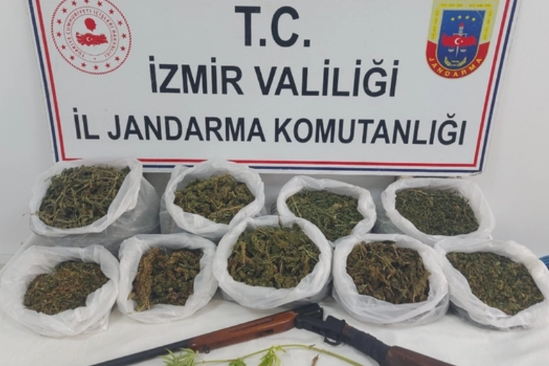 İzmir'de zehir operasyonunda  1 şüpheli yakalandı!