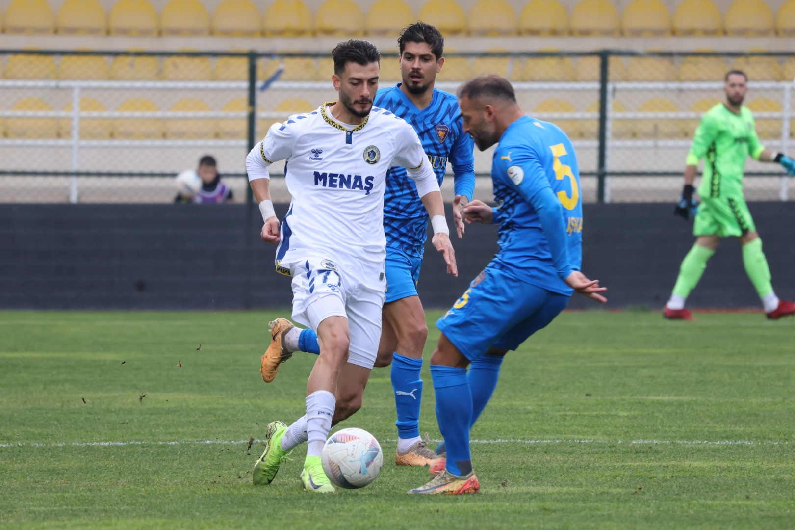 Bucaspor-Menemen FK karşılaşması berabere sonlandı