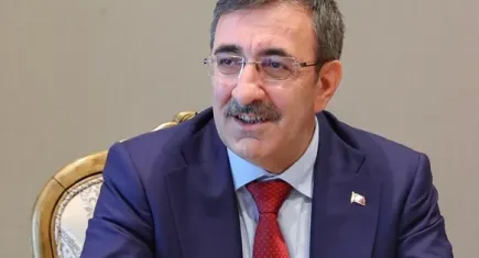 Cumhurbaşkanı Yardımcısı Yılmaz'dan asgari ücret ile ilgili önemli açıklamalar! haberinin görseli