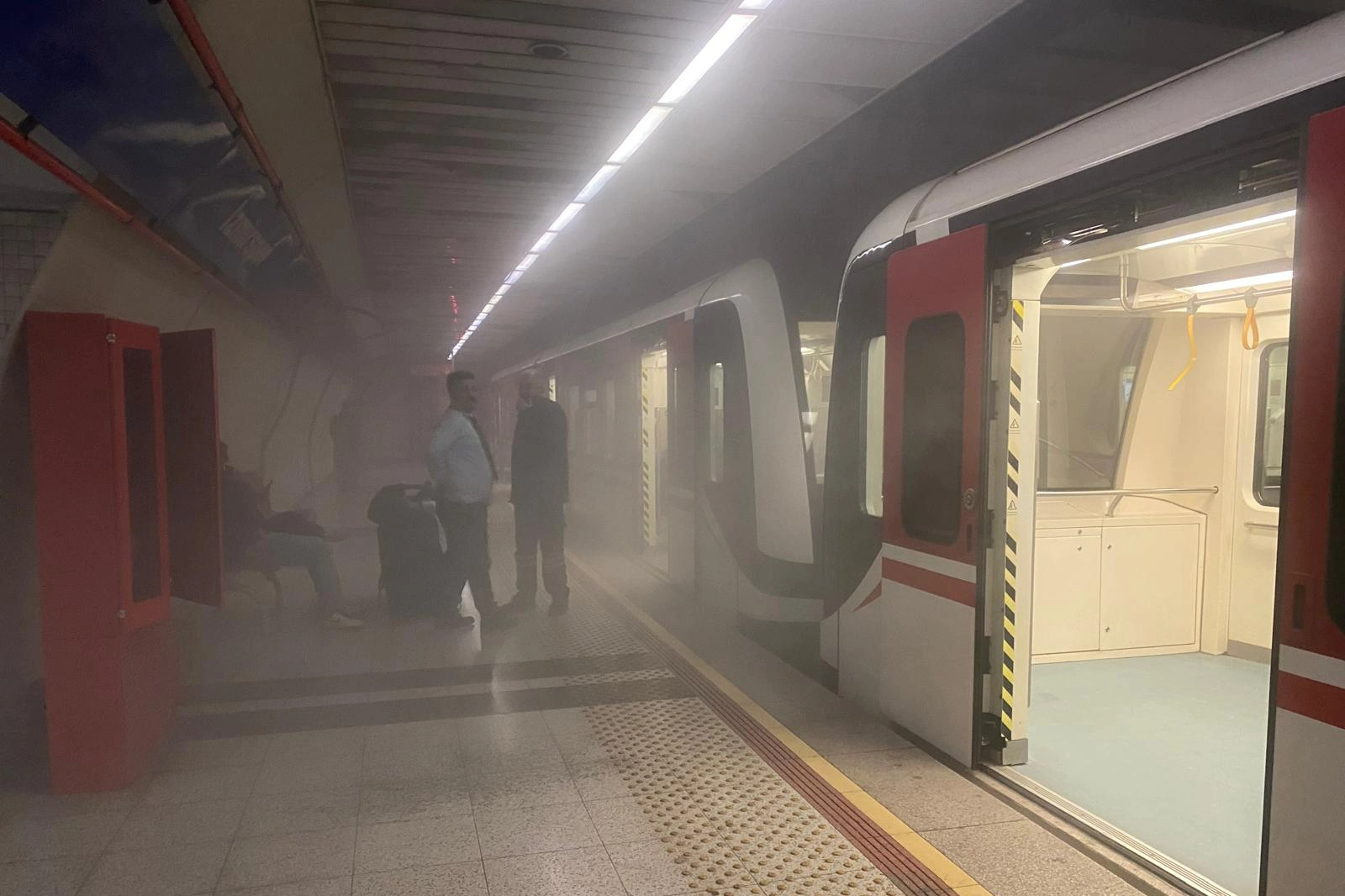 İzmir Metro’da yangının ardından seferler normale döndü