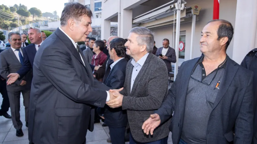 Başkan Tugay, Aliağa’da muhtarlarla bir araya geldi