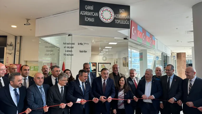 Batı Azerbaycan Topluluğu Türkiye ofisi ilk kez İzmir’de açıldı