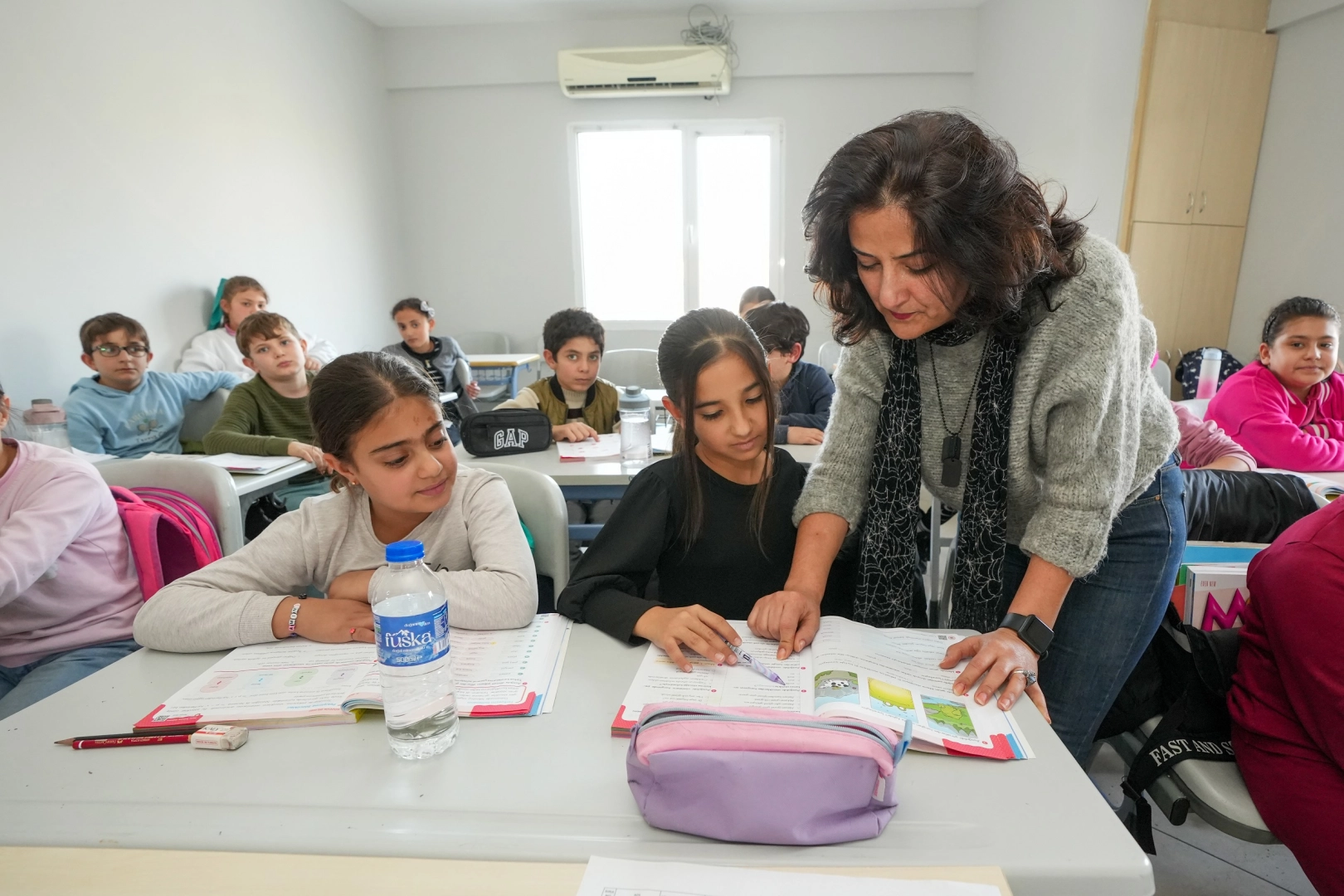 Gaziemir Belediyesi, bin 180 öğrenciye ücretsiz sınav hazırlık kursu sunuyor haberinin görseli