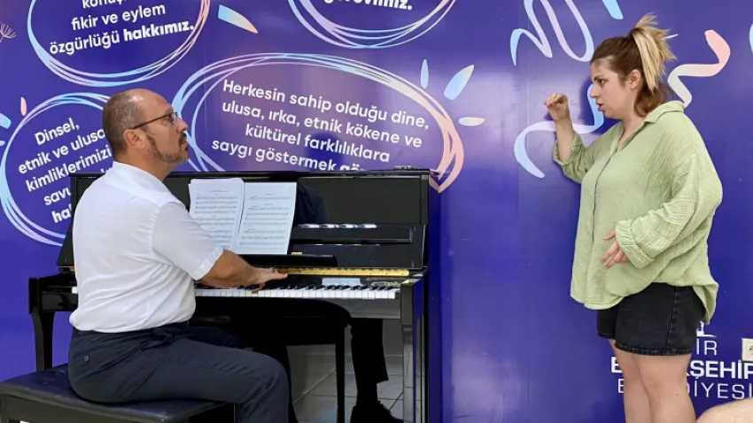 İzmir'den genç yetenekler için konservatuvar sınavlarına hazırlık kursları başlıyor