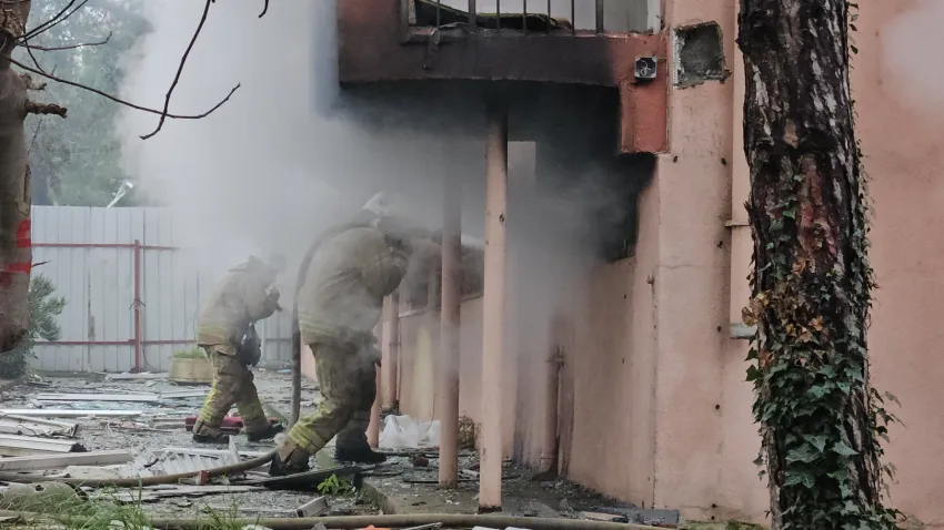 Kazan dairesinde yangın paniği: Sigarasını söndürmeden atınca… haberinin görseli