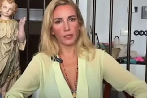 Kişisel gelişim videoları tepki toplamıştı: Sophia Tarikatı lideri Yeliz Ergün’e suç duyurusu haberinin görseli